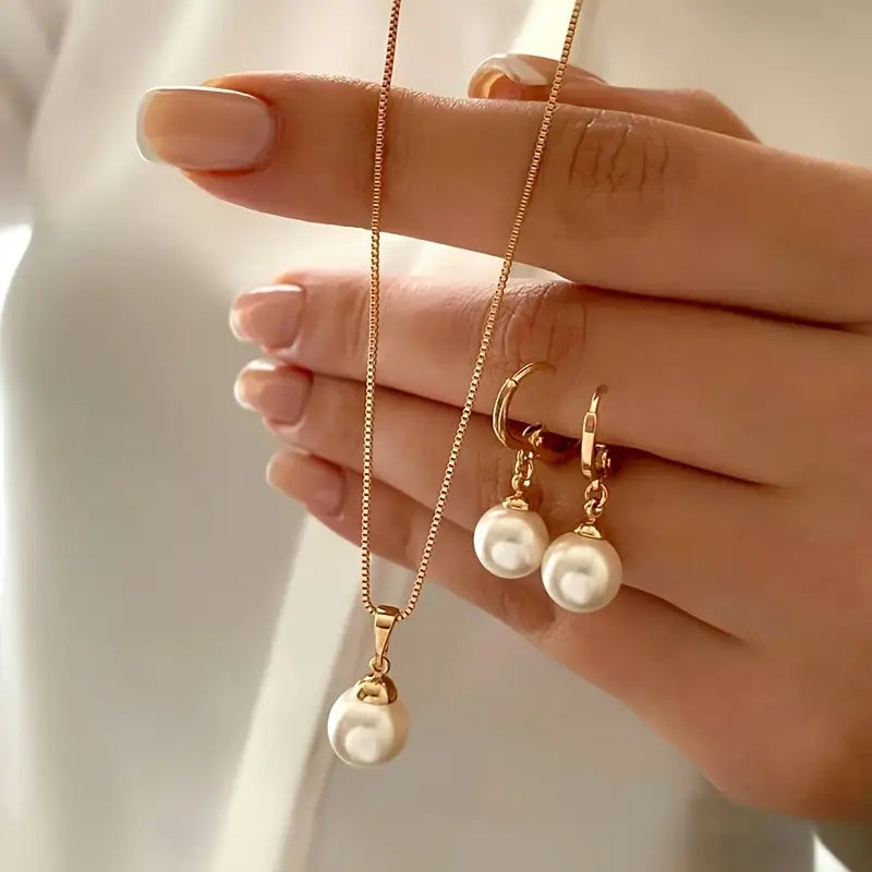 Marina – Pearled Drop Gold Jewelry Set
