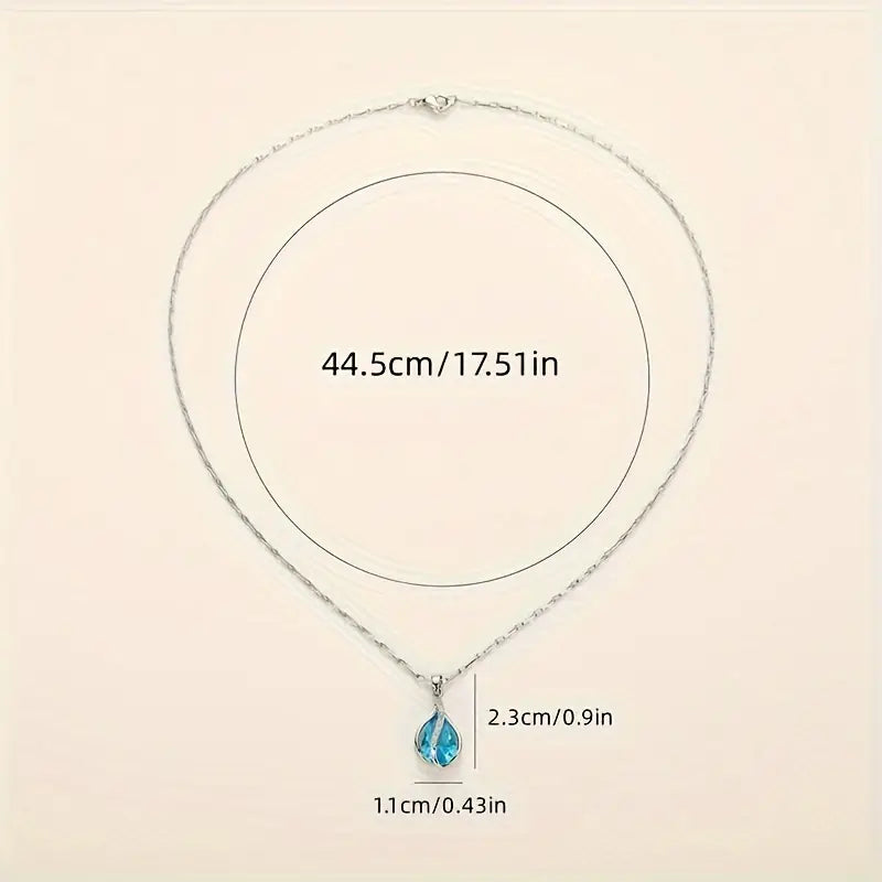 Calista – Teardrop White Gold Necklace