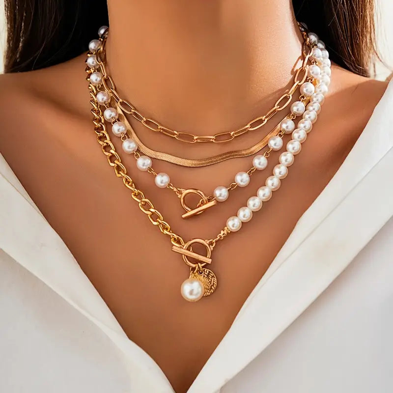 Valeria – Layered Pearl Gold Necklace Set