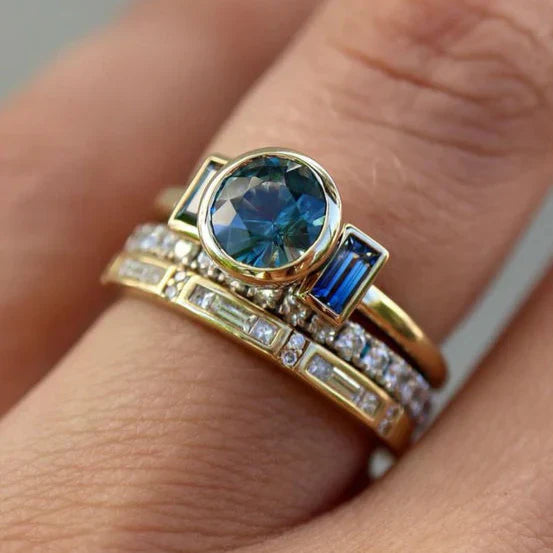 Elara – Antique Blue Elegant Ring Set